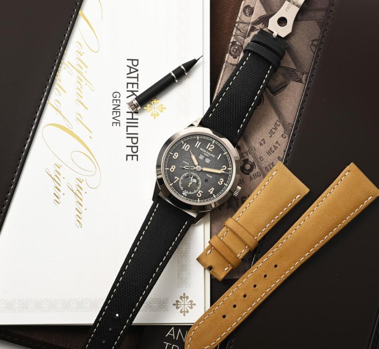 Patek Philippe Annual Calendar Travel Time Complications 5326g Fullset