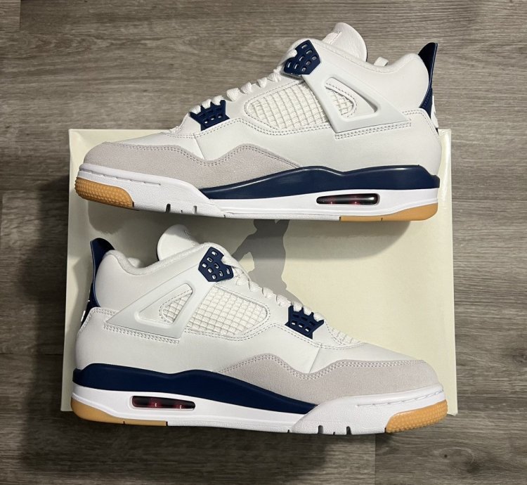Nike Air Jordan 4 Retro Sb