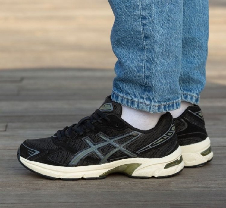 Asics Gel 1130 Black Metropolis Running Shoes