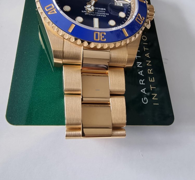 Rolex Submariner Date 41mm Blue 126618lb 2022 New