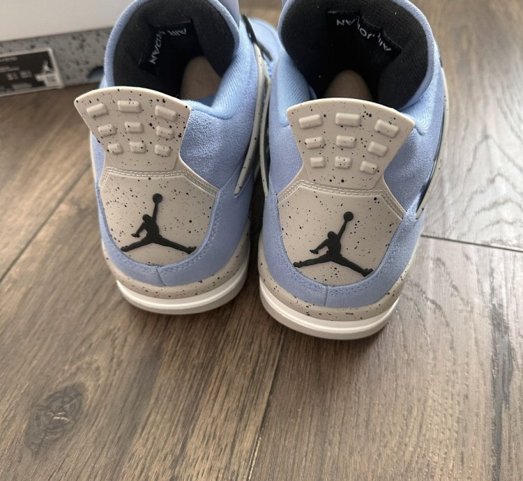 Nike Air Jordan 4 University Blue Unc Sz 11 New