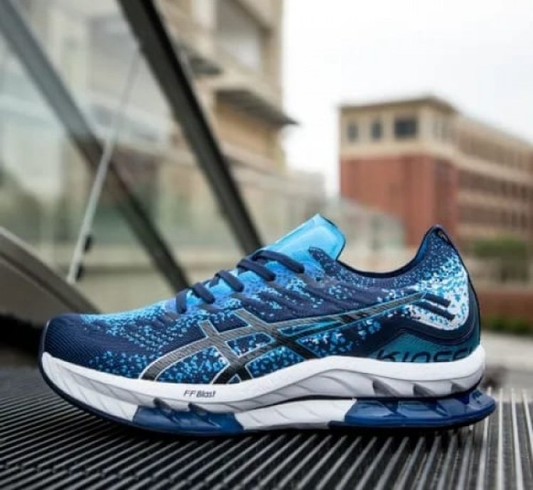 Asics Gel Kinsei 5 Blue Sneakers