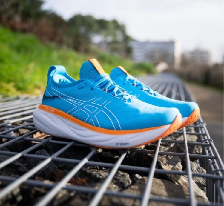 Asics Gel Nimbus 25 Blue Sneakers