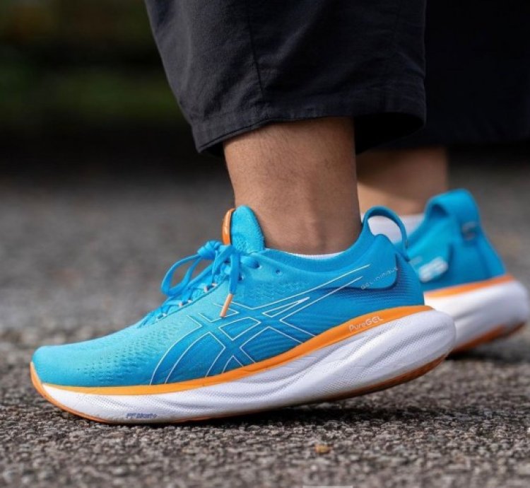 Asics Gel Nimbus 25 Blue Sneakers