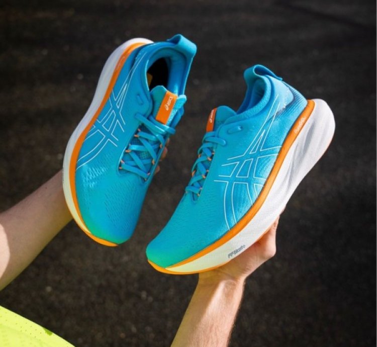 Asics Gel Nimbus 25 Blue Sneakers