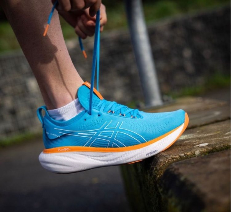 Asics Gel Nimbus 25 Blue Sneakers