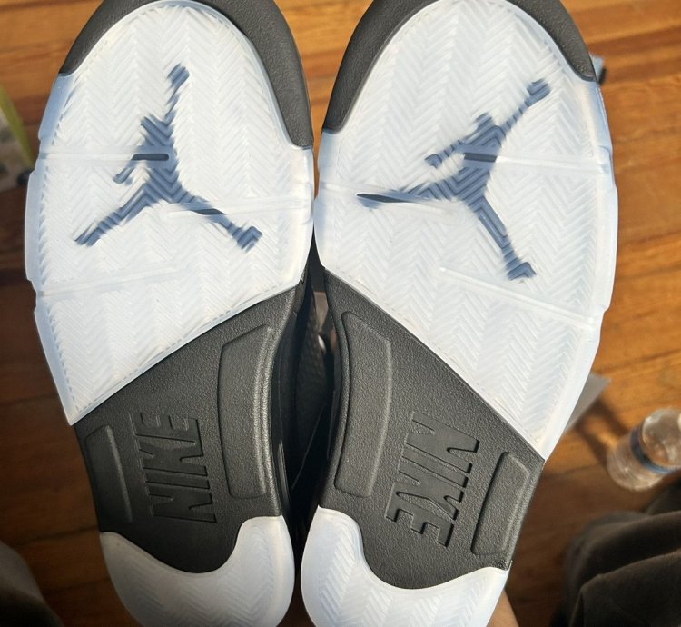 Nike Air Jordan 5 Og Metallic Reimagined Size 10 5
