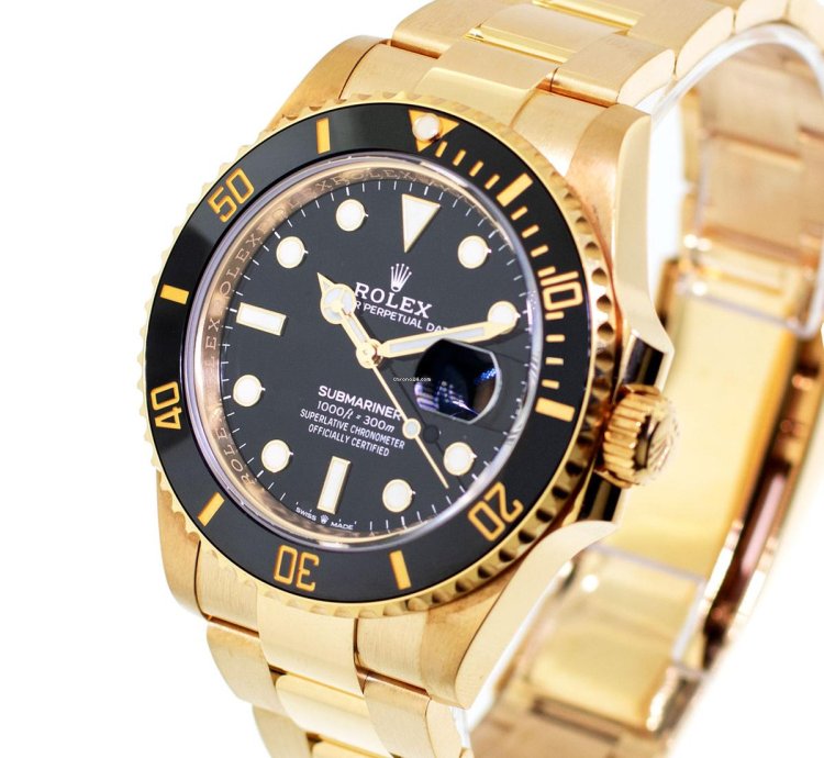 Rolex Submariner Date 41mm Yellow Gold Black Index Dial Black Ceramic Bezel 126618