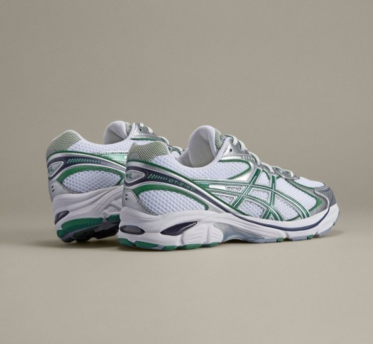 Asics Gt 2160 White Shamrock Green Sneakers