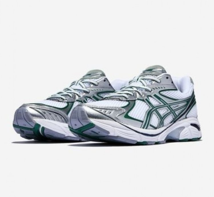 Asics Gt 2160 White Shamrock Green Sneakers