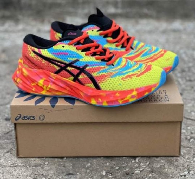 Asics Nova Blast 3 Injection Color Running Shoes