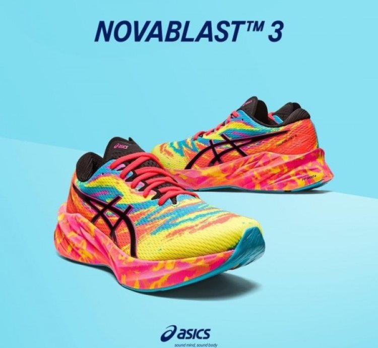 Asics Nova Blast 3 Injection Color Running Shoes