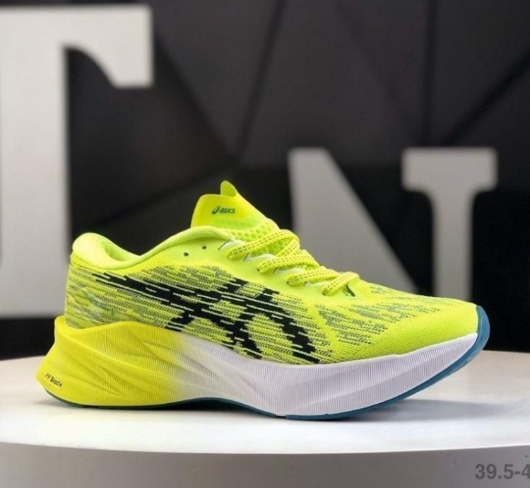 Asics Nova Blast 3 Neon Running Shoes