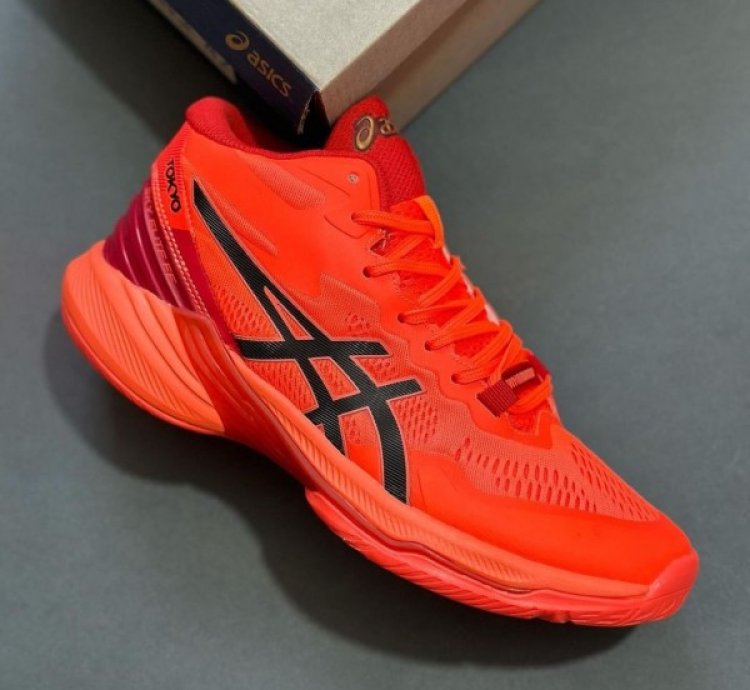 Asics Sky Elite Ff Tokyo Red Sneakers