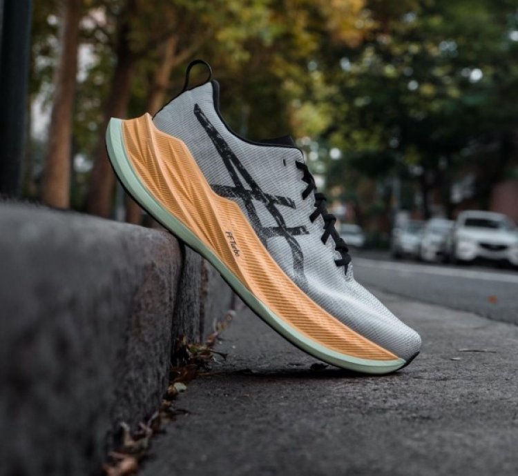 Asics Superblast Ffbast Sneakers