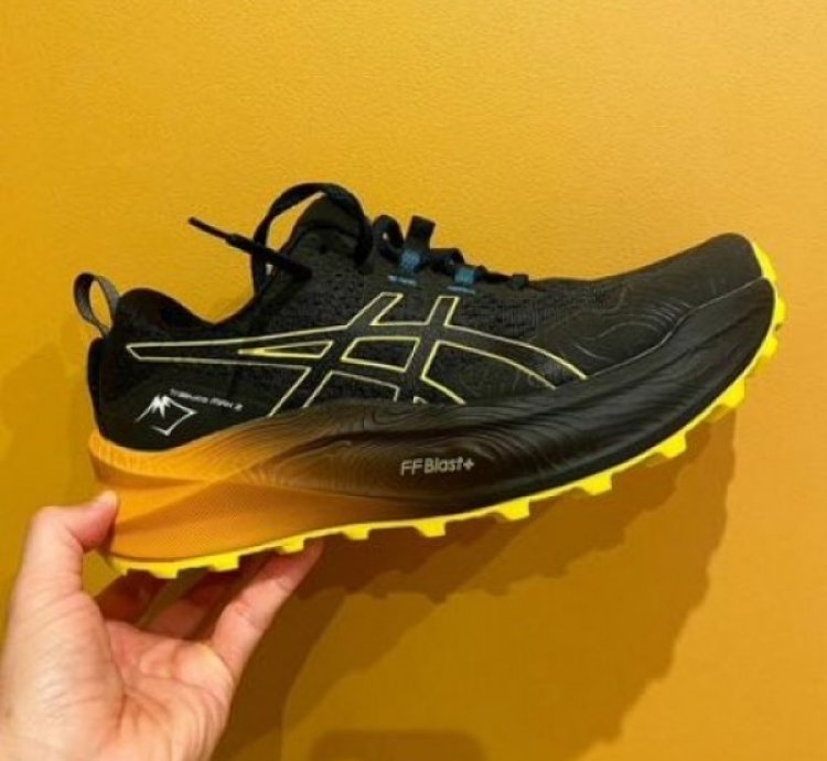 Asics Trabuco Max 2 Yellow Running Shoes