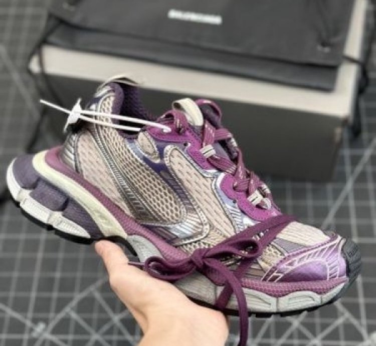 Balenciag A 3xl In Purple Sneakers