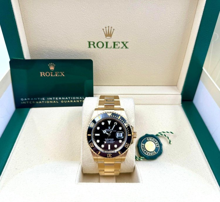 Rolex Submariner Date Black Dial 41mm Yellow Gold 126618ln Unworn 2023