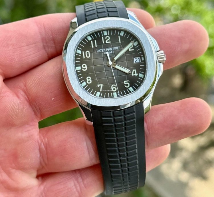 Patek Philippe Aquanaut 2018 Aquanaut 5167a Box Papers