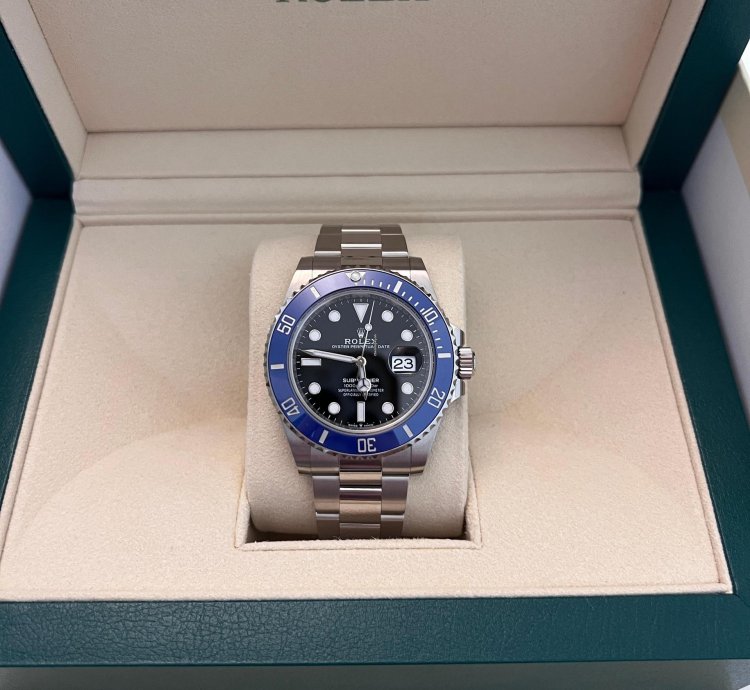 Rolex Submariner Date Black Dial Cookie Monster