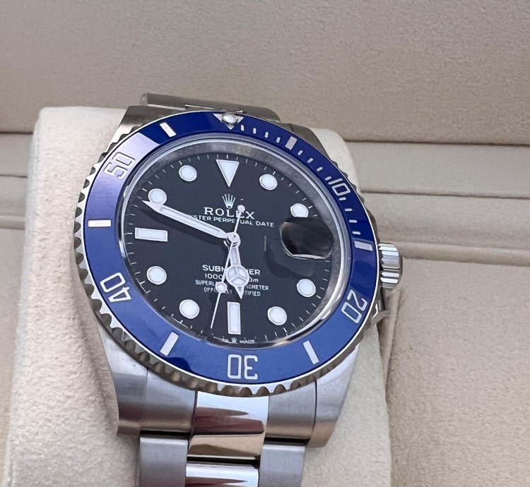 Rolex Submariner Date Black Dial Cookie Monster