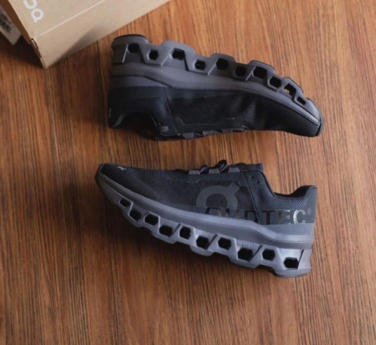 Cloud Monster Black Magnet Sneakers