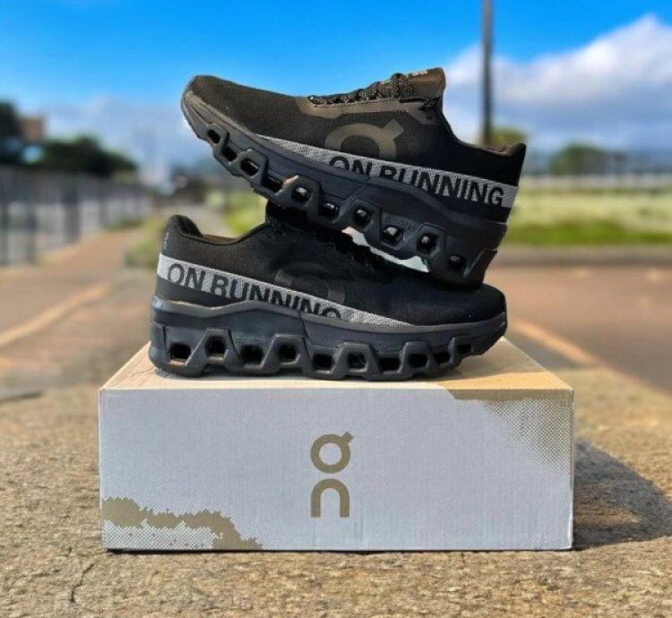 Cloud Monster Sneakers Black Magnet Sneakers
