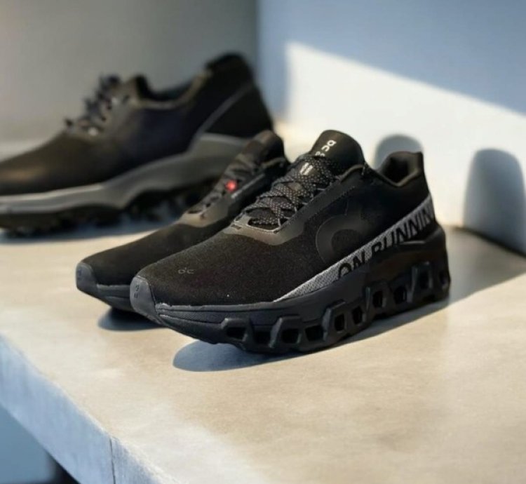 Cloud Monster Sneakers Black Magnet Sneakers