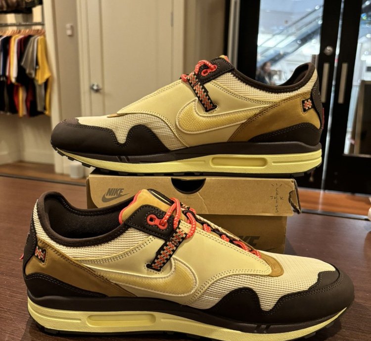 Nike Air Max 1 Travis Scott