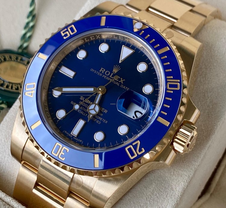 Rolex Submariner Date Blue Dial 116618lb like New - Amazing Condition