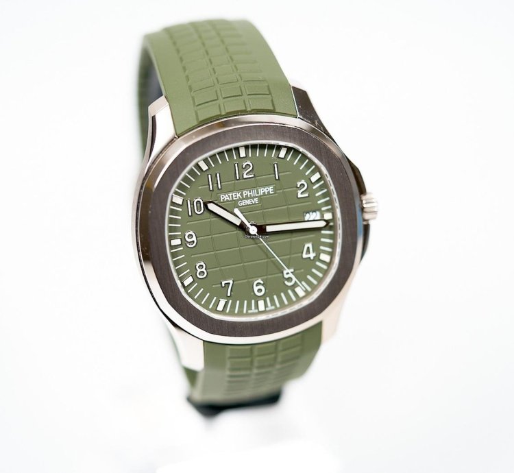 Patek Philippe Aquanaut 2020 Aquanaut Green 5168g White Gold