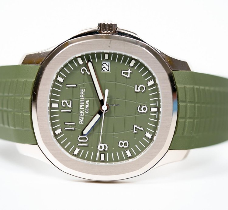 Patek Philippe Aquanaut 2020 Aquanaut Green 5168g White Gold