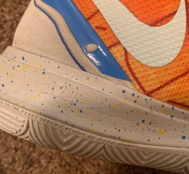 Spongebob Squarepants Kyrie 5 Ep Pineapple House