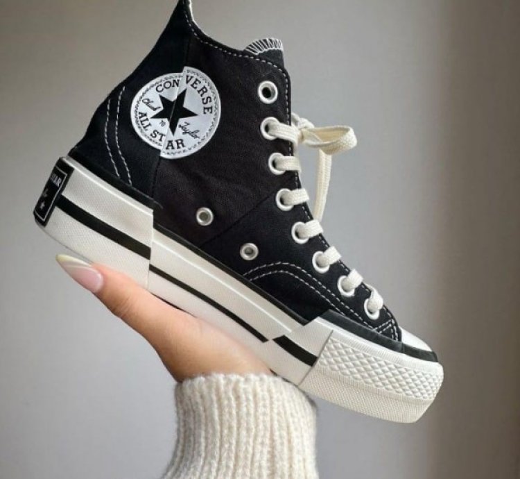 Convers E Chuck Taylor 70 Plus Black White Sneakers