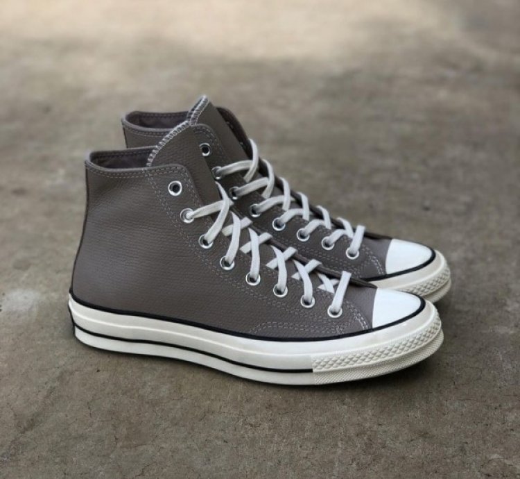 Convers E Chuck Taylor 70s High Grey Sneakers