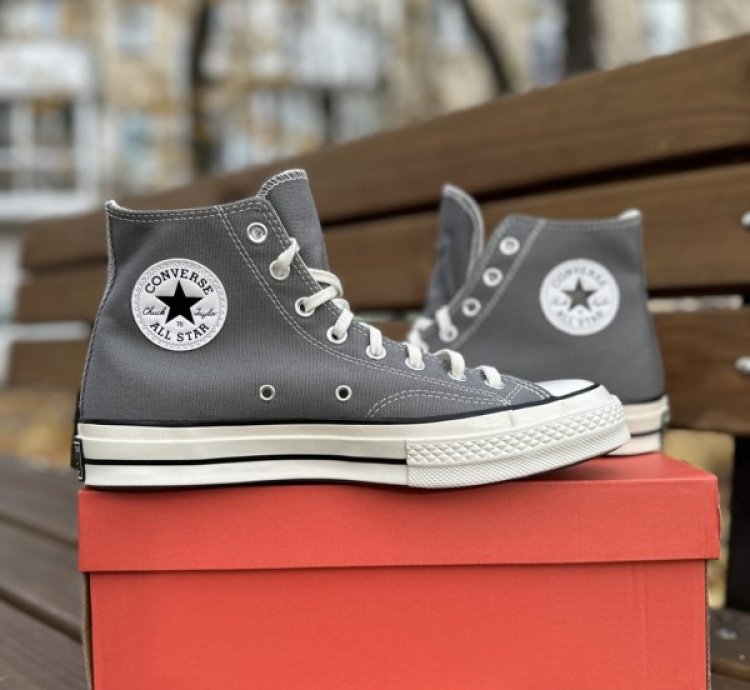Convers E Chuck Taylor 70s High Grey Sneakers