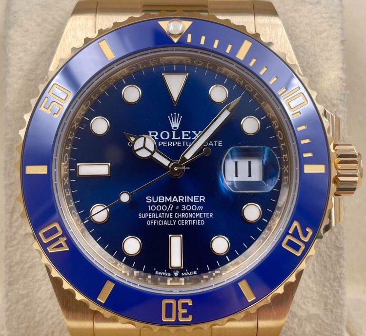 Rolex Submariner Date Blue Dial 41mm Yellow Gold 126618lb Unworn 2023