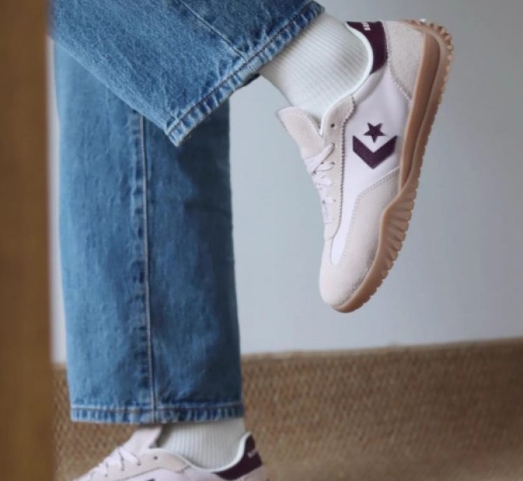 Convers E Run Star Trainer Blush Hush Orchid Sneakers