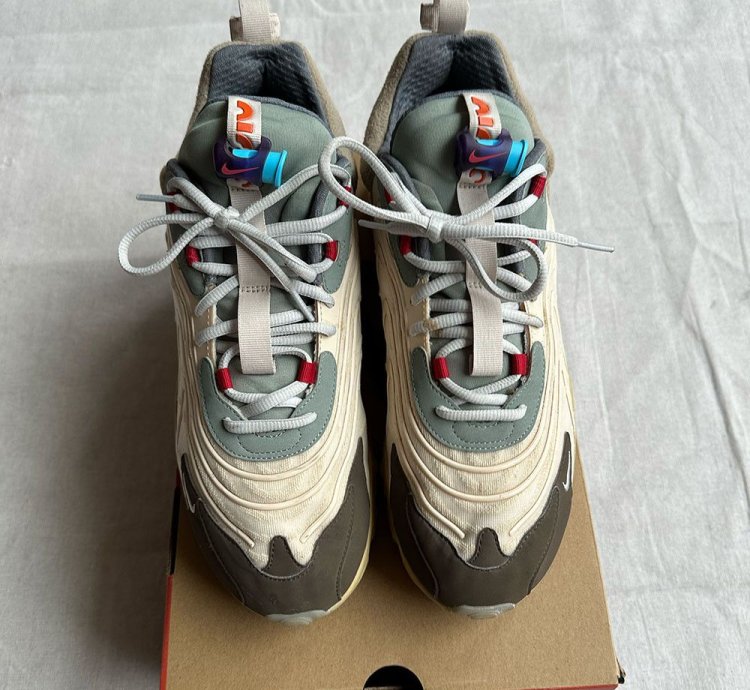 Nike Air Max 270 Cactus Jack - Size 12