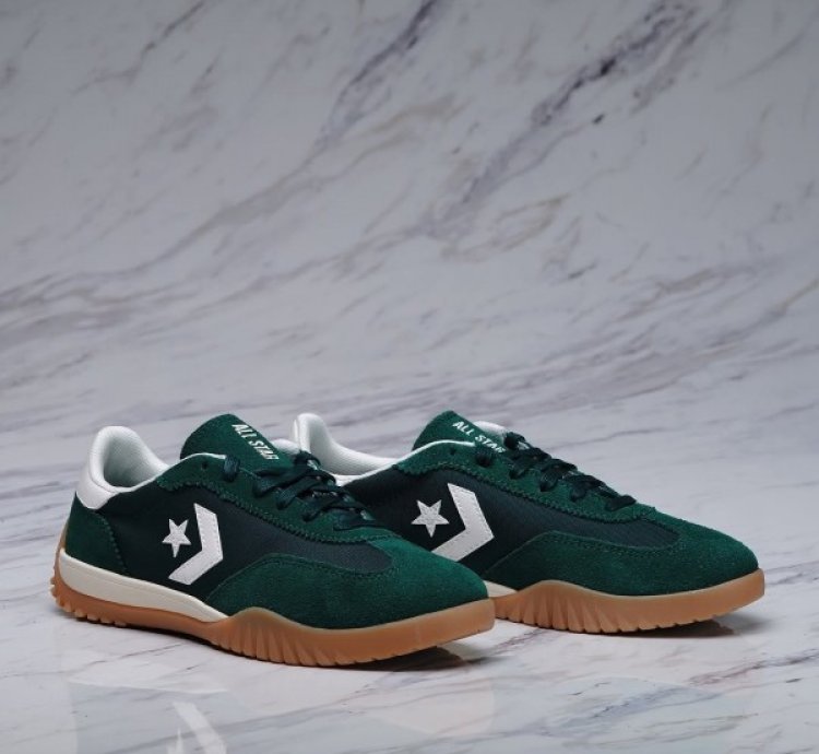 Convers E Run Star Trainer Green Sneakers