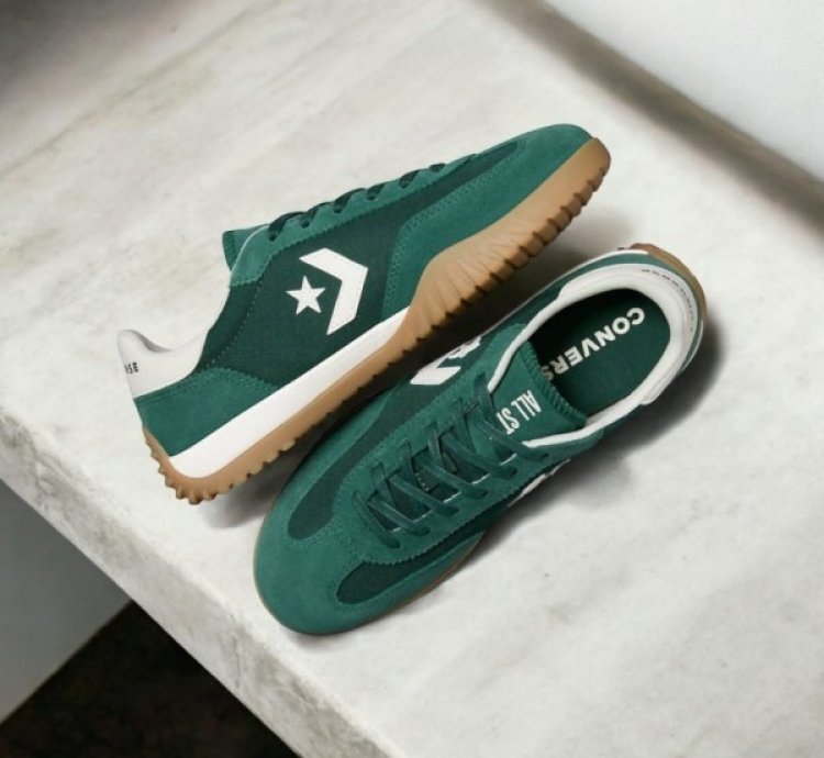 Convers E Run Star Trainer Green Sneakers