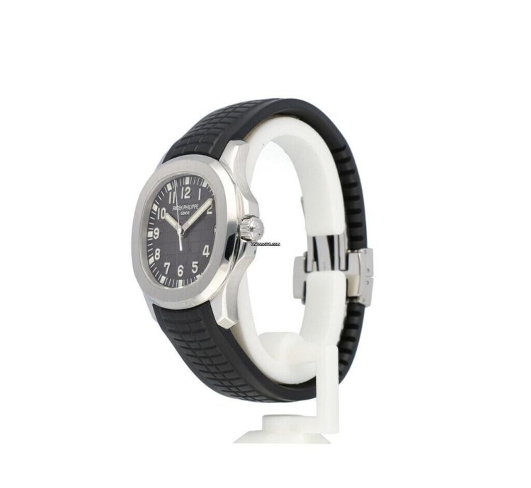 Patek Philippe Aquanaut 38 Steel Rubber Black Embossed 2008 Papers