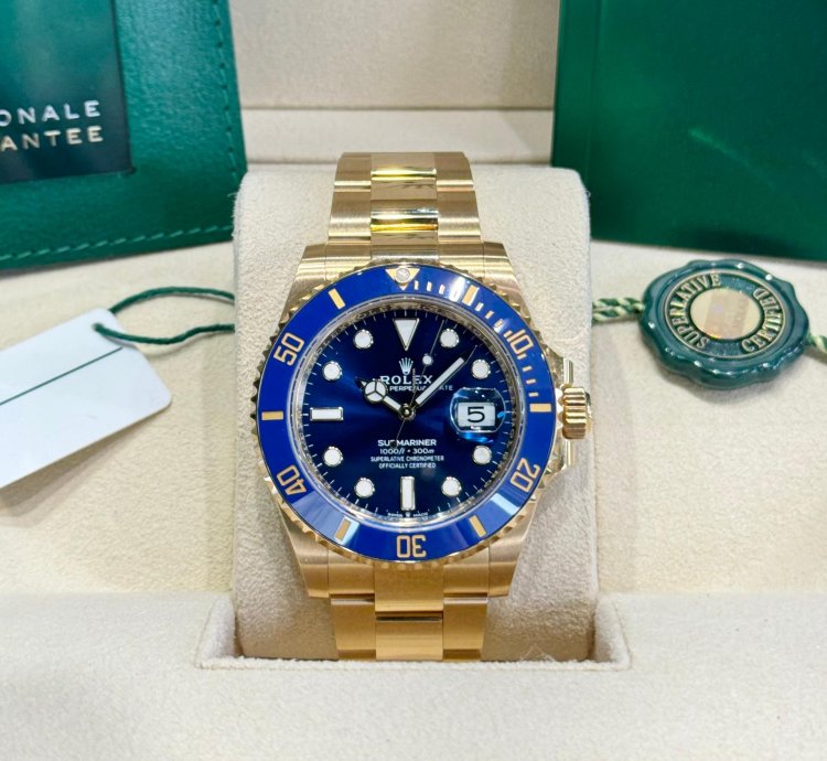 Rolex Submariner Date Blue Dial Yellow Gold 41mm 2023