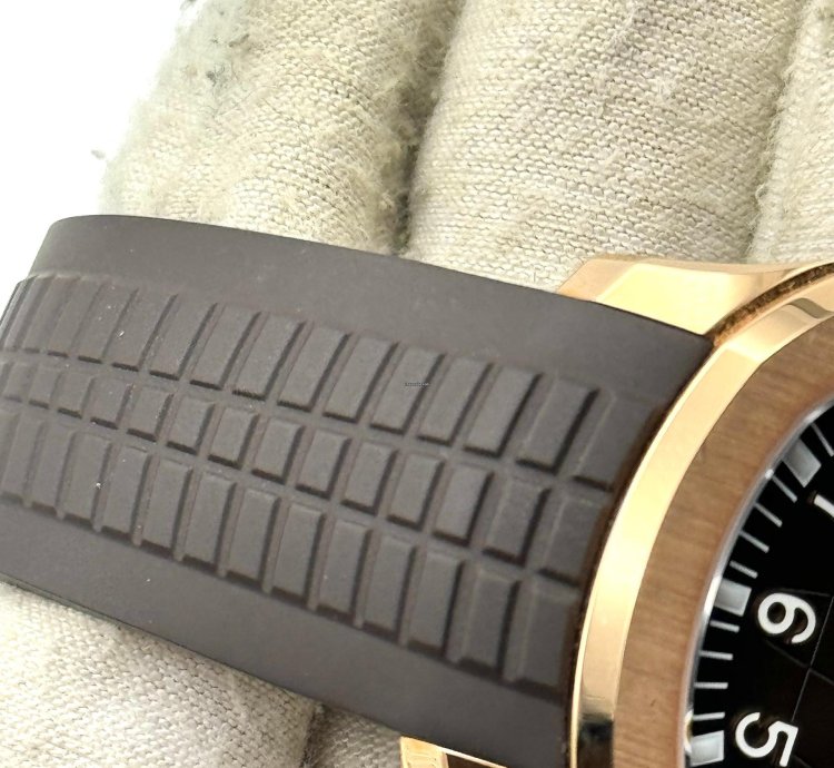 Patek Philippe Aquanaut 40mm Rose Gold Rubber Strap 5167r Box Papers 2021
