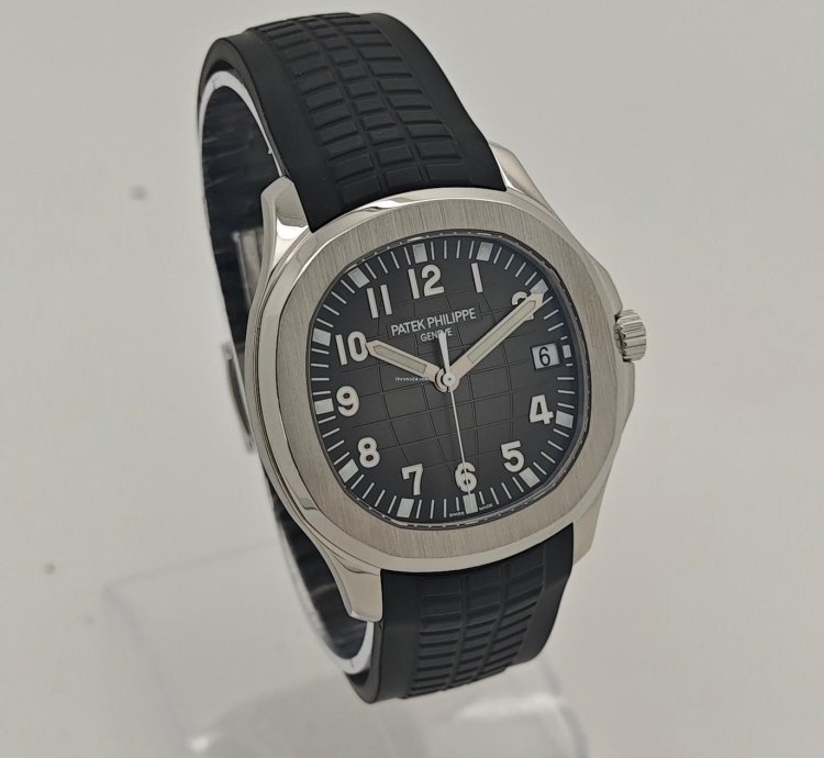 Patek Philippe Aquanaut 40mm Steel Sports Black Dial Watch Ps
