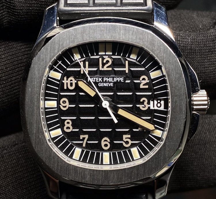 Patek Philippe Aquanaut 5060 1st Model Nautilus Aquanaut