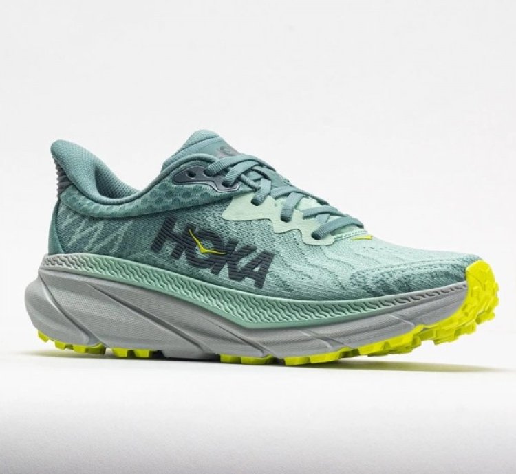 Hok A Challenger Atr 7 Wide Mist Green Sneakers