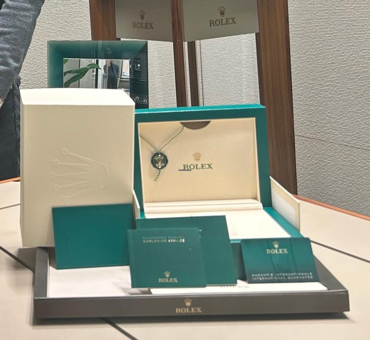 Rolex Submariner Date Erstkauf Bei Bucherer Und Rechnung Vorhanden