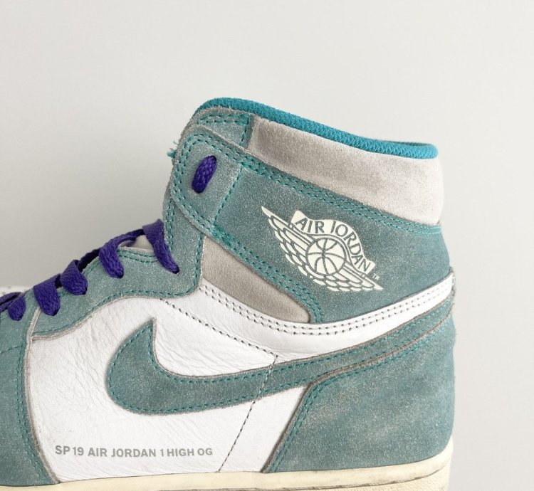 Steal 2019 Air Jordan 1 Turbo Green - Size 10 5