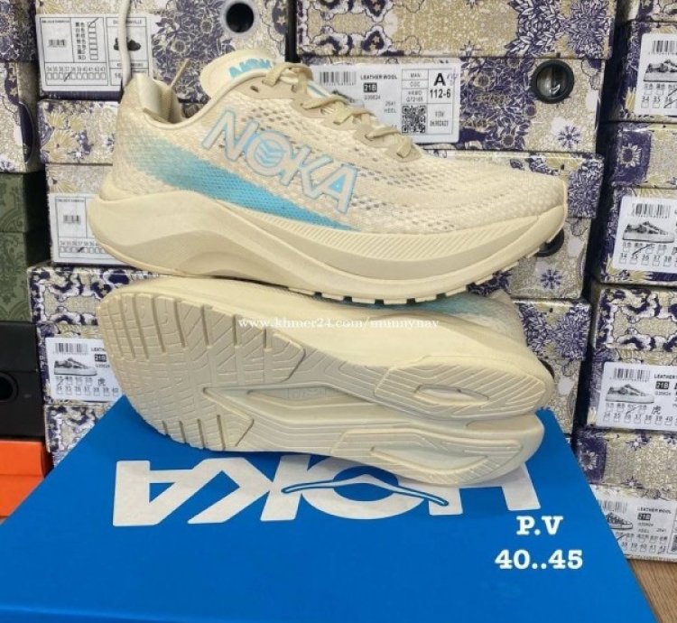 Hok A Mach X Cream Sneakers